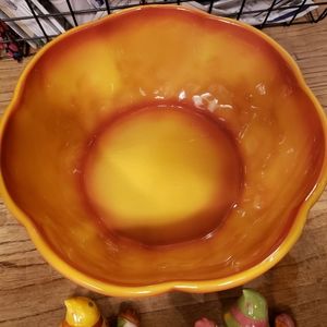 *FREE* Vintage Fall pumpkin bowl